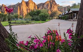 Saguaro Lake Ranch Resort